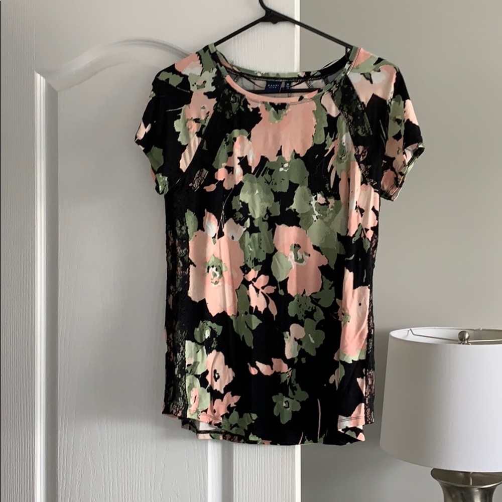 Worn Once Kari Blue Floral T